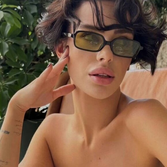 Miu Miu MU11ZSF 16K07O Sunglasses Black Rectangle Frame - Picture 3 of 11